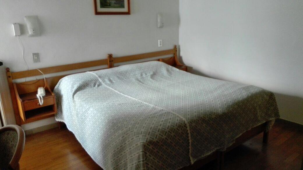 Piccolo Hotel Direkt Am See Бренцоне-суль-Гарда Экстерьер фото